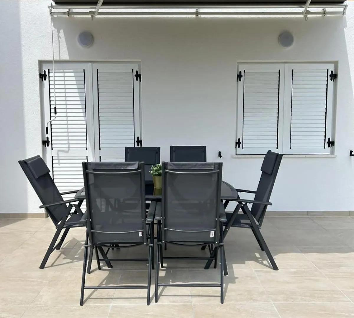 Апартаменты Apartman Diva Умаг